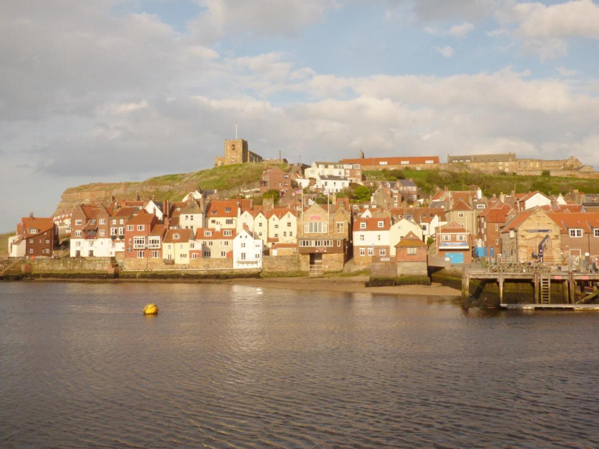 The Office Gardens, 3 * Whitby